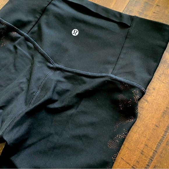 Lululemon 🍋 Mapped Out Copper Camo High Rise Tight 28” Black Leggings Size 8 - Picture 8 of 14